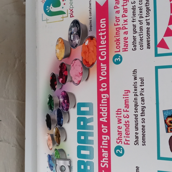 Extra Pixel Board Create Your Own Shiny Sequin Masterpiece - Picture 8 of 10